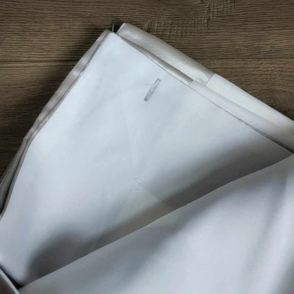 Metro Luxe Bath White & Silver Fabric‎ Shower Curtain NEW!